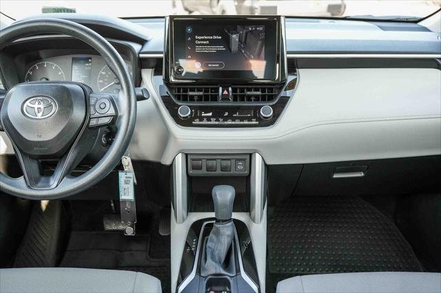 Certified Used 2025 CELESTITE GRAY ME. Toyota  image 16