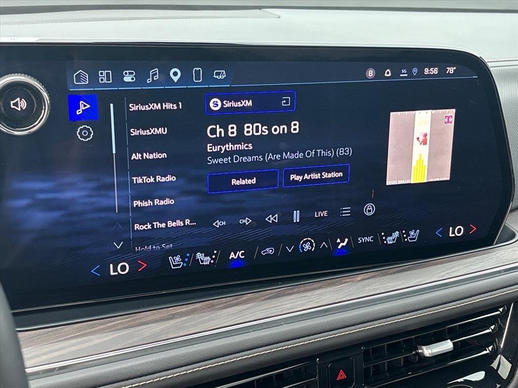 2025 Chevrolet Tahoe Premier - Photo 12