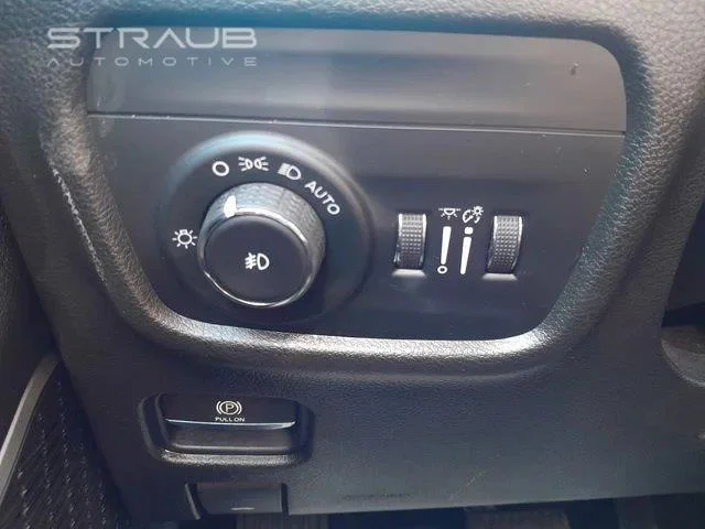 Used 2021 Bright White Clearcoat Jeep Limited image 18