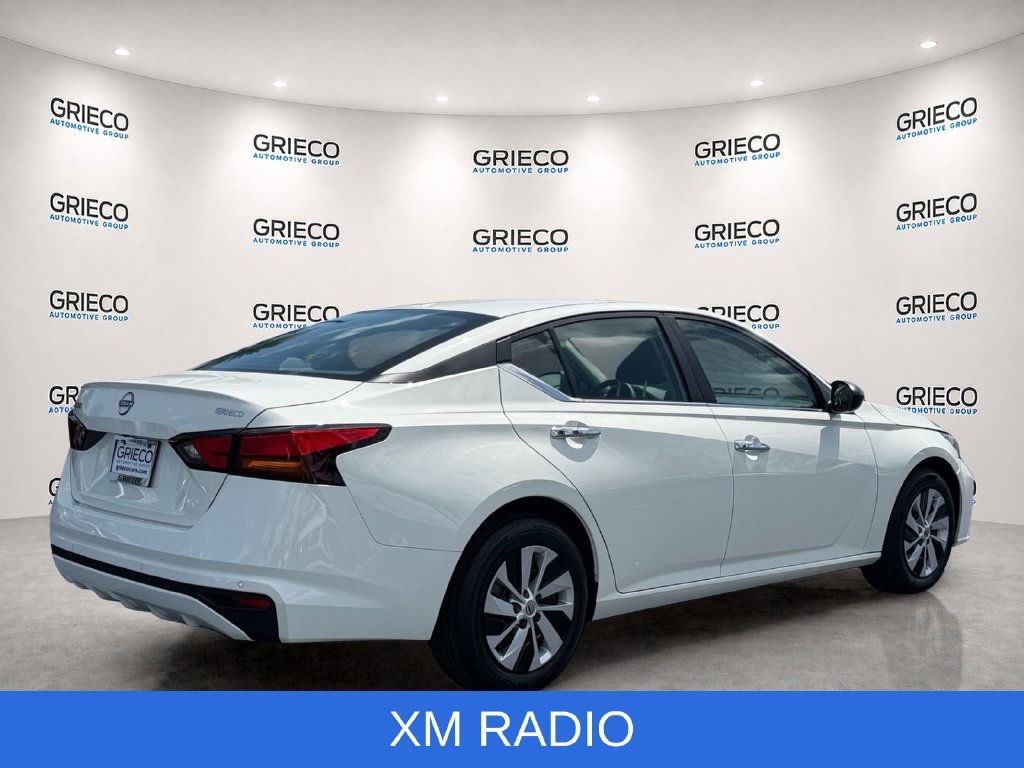 Used 2025 White Nissan 2.5 S image 7