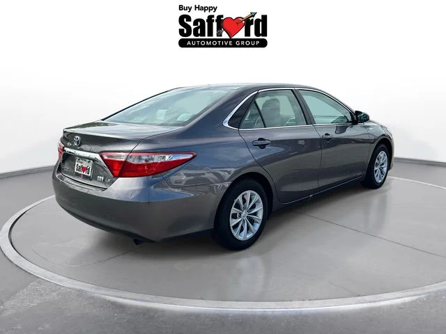 Used 2017 Gray Toyota LE image 7