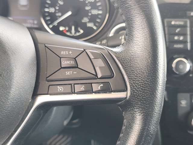 Used 2019 Gray Nissan SV image 29