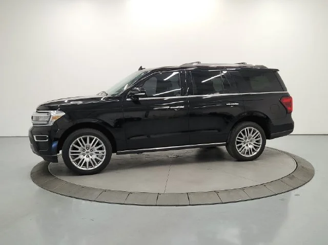 Used 2023 Black Ford Limited image 5
