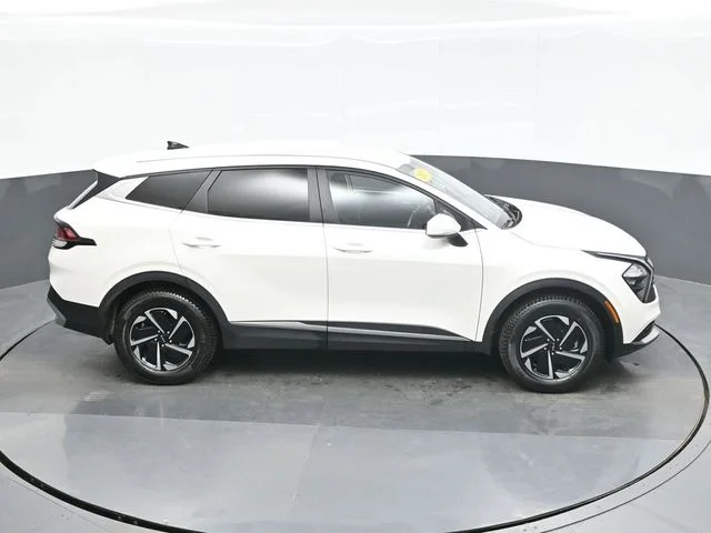 Used 2023 White Kia LX image 16