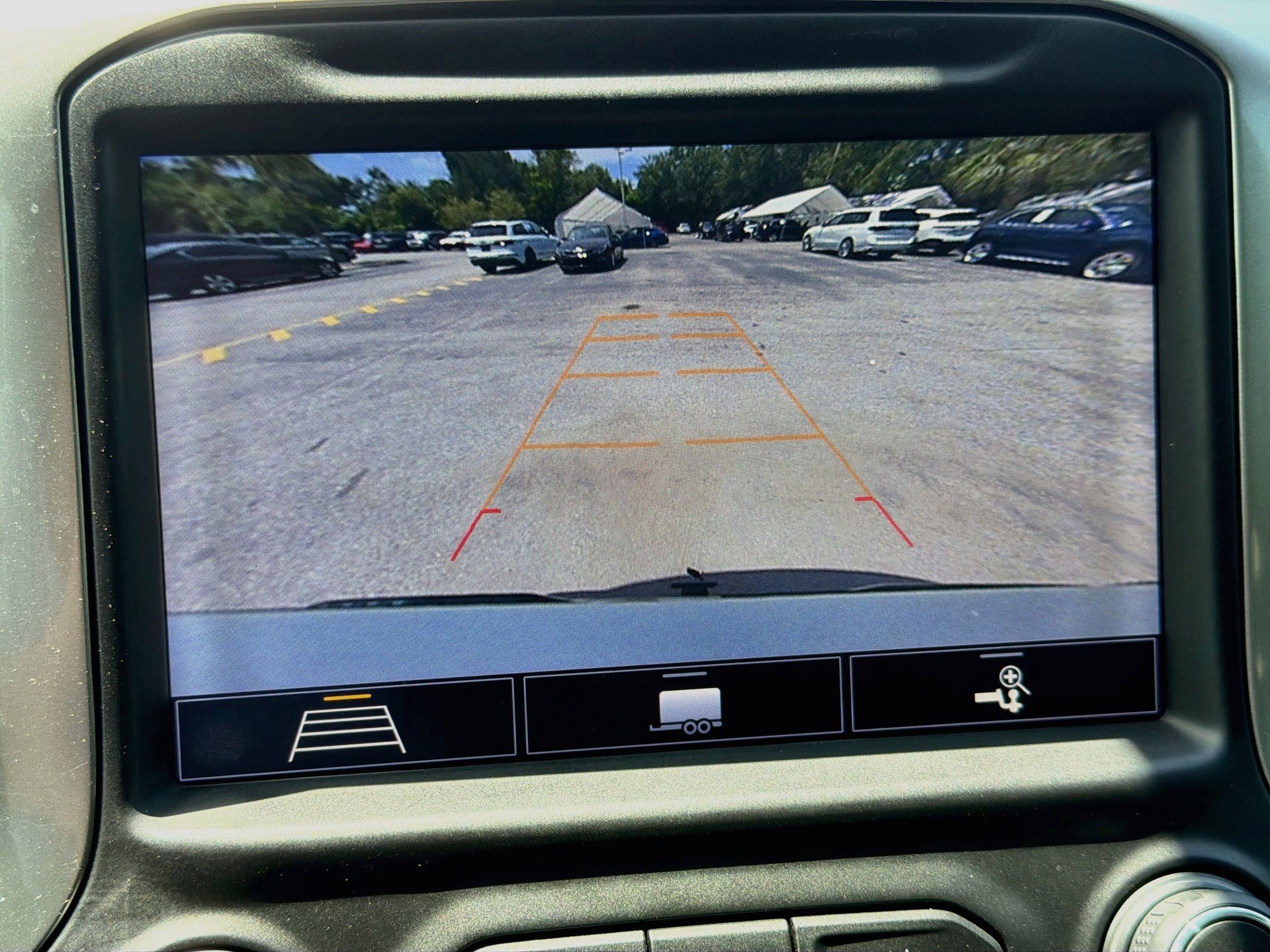 Used 2020 Summit White Chevrolet LT image 29