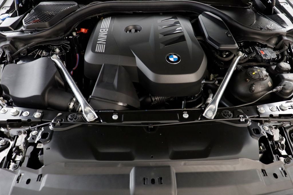 New 2026 Black Sapphire Metallic BMW 530i xDrive image 22