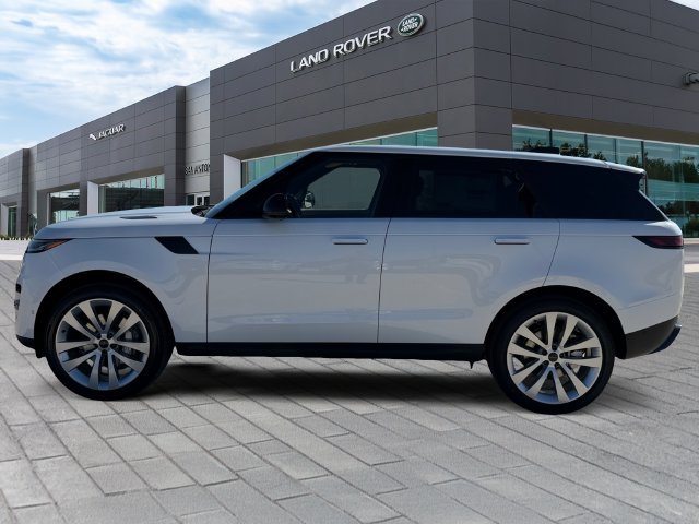 New 2027 Ostuni Pearl White Land Rover SE image 2