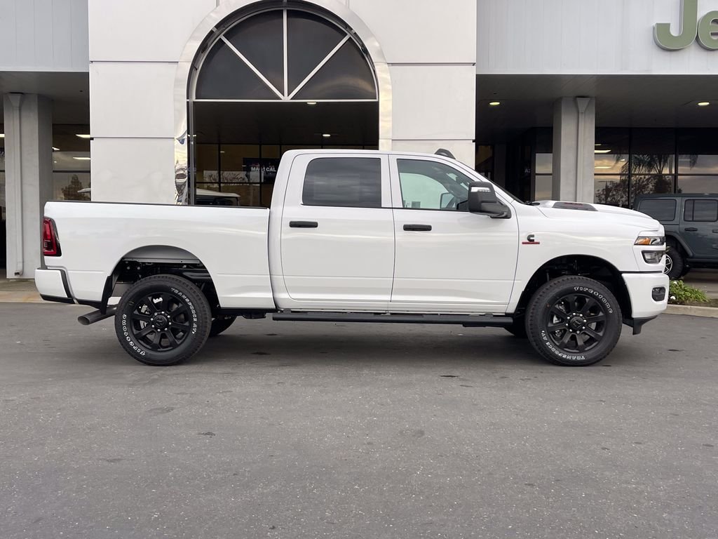 2026 RAM 2500 Tradesman/Black Express - Photo 9