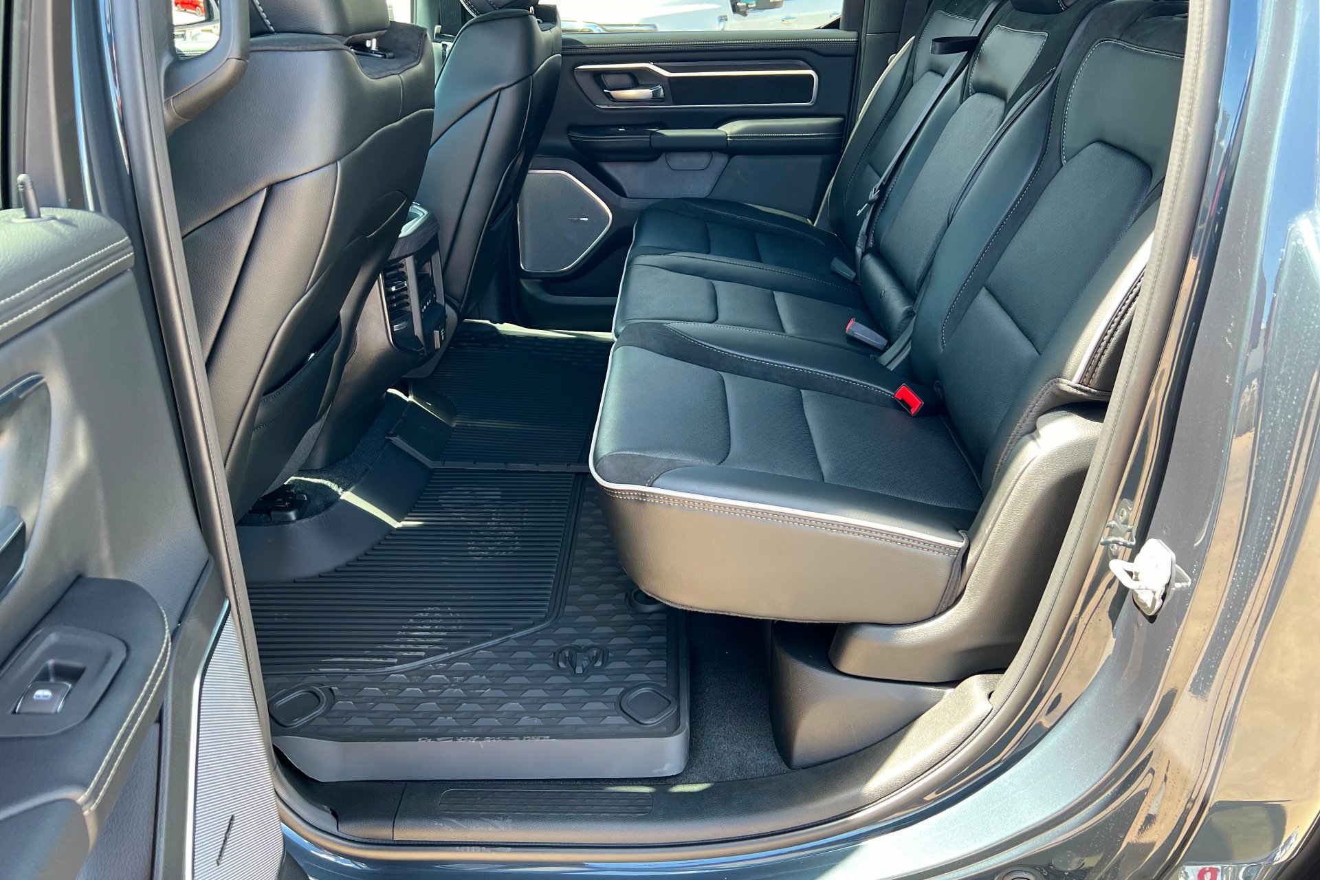 New 2026 Forged Blue Metallic Exterior Paint RAM Laramie image 22