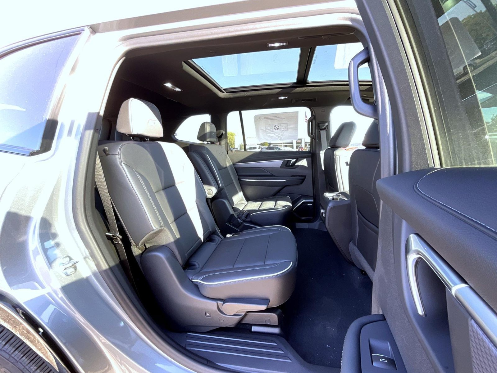 2027 Buick Enclave Sport Touring - Photo 18