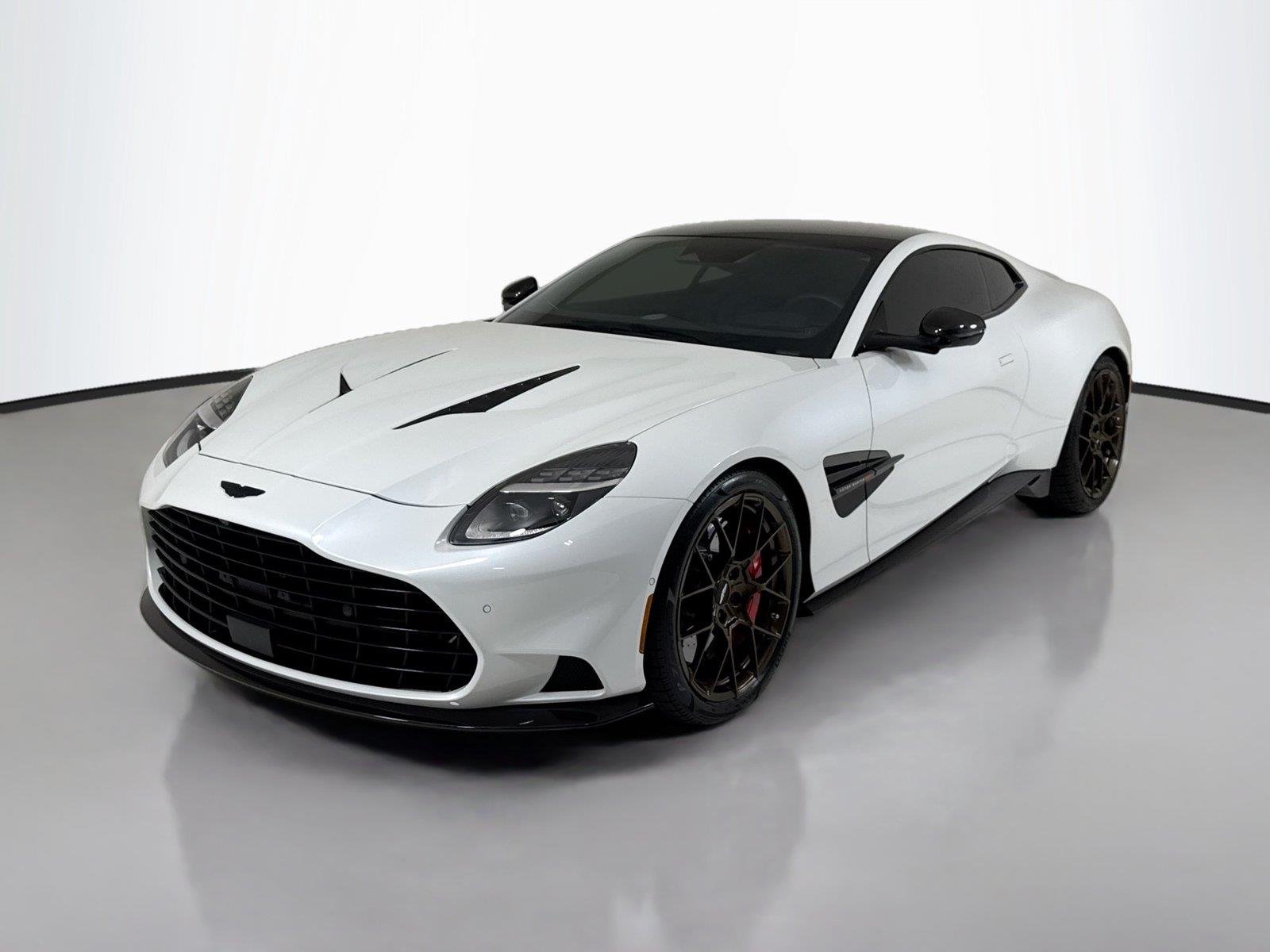 Used 2025 Lunar White Aston Martin  image 10
