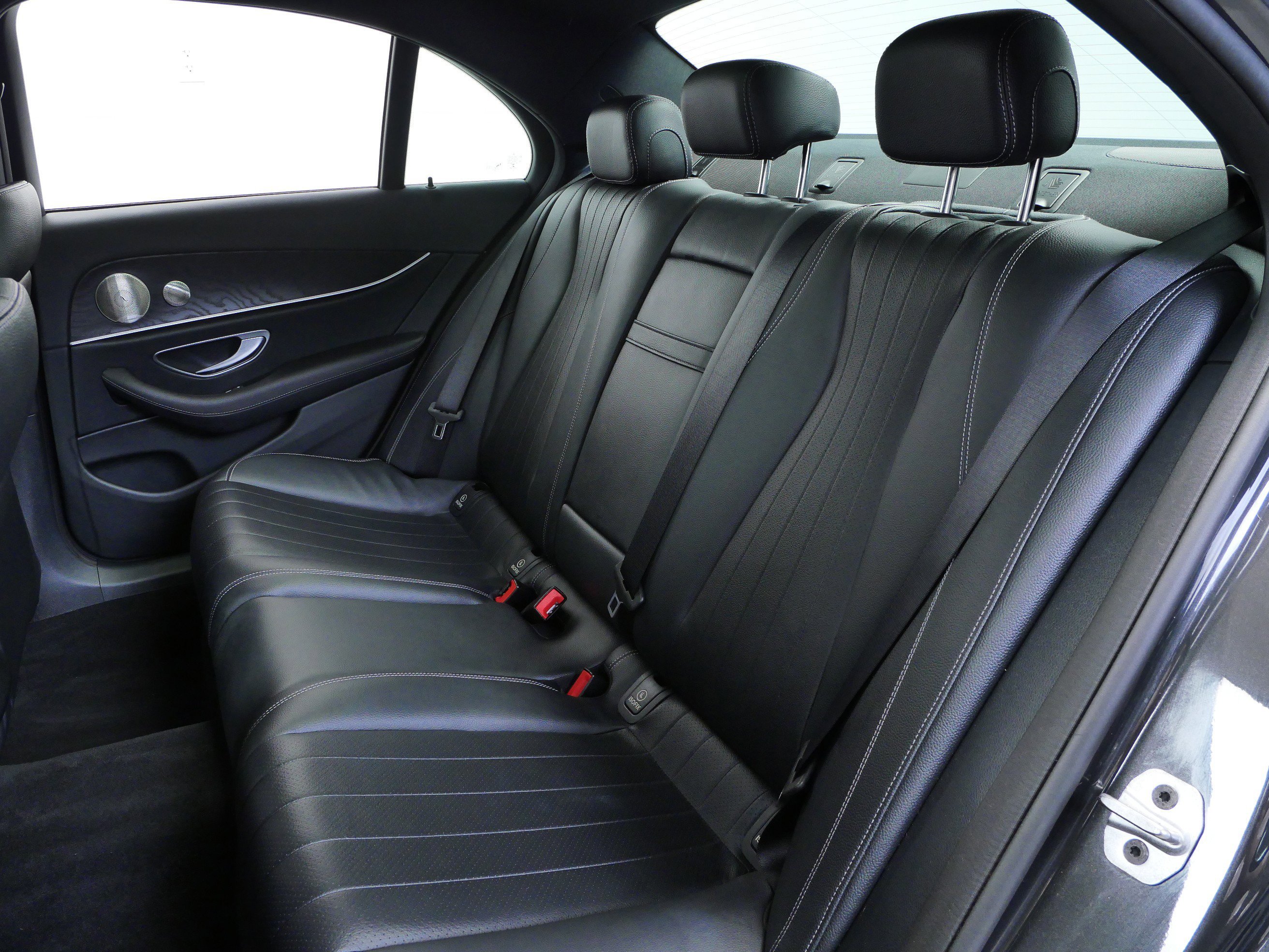 Certified Used 2023 Graphite Grey Metallic Mercedes-Benz E 350 image 21