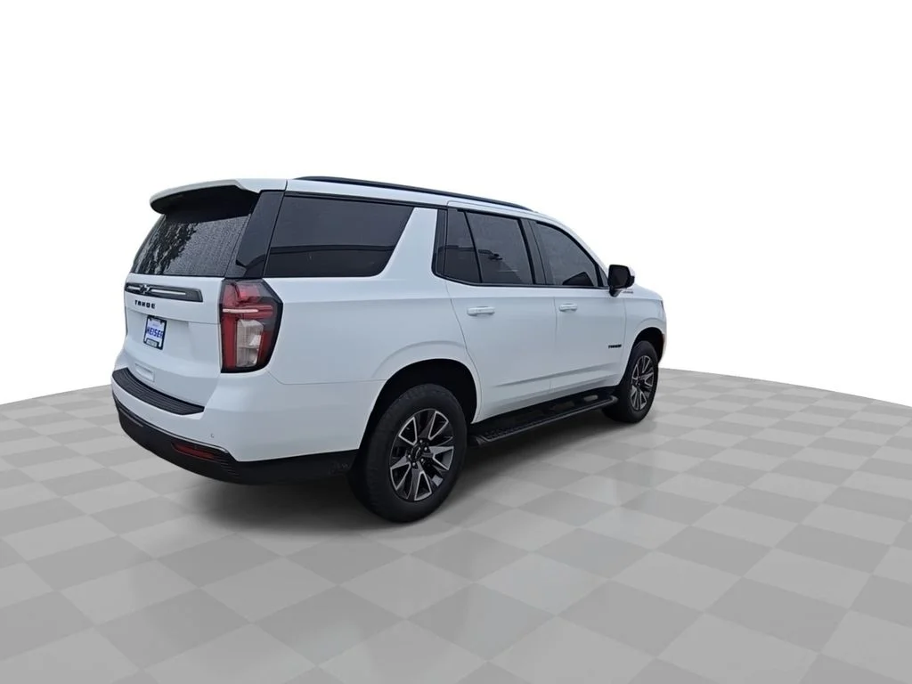 Certified Used 2021 White Chevrolet Z71 image 8