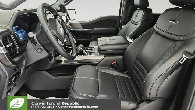New 2026 Star White Metallic Tri-Coat Ford Platinum® image 40
