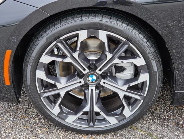 2025 BMW 2 Series 230i - Photo 23