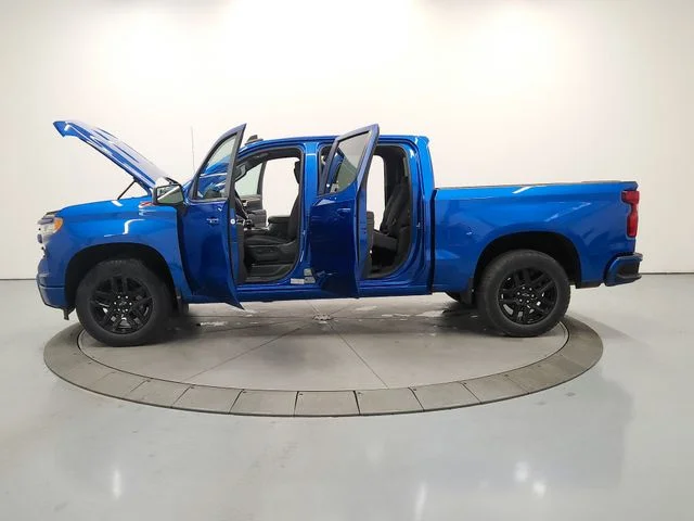 Used 2024 Blue Chevrolet RST image 12