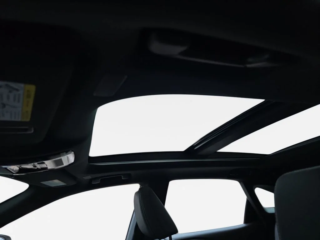 New 2026 Iridium Lexus PREMIUM PLUS image 28