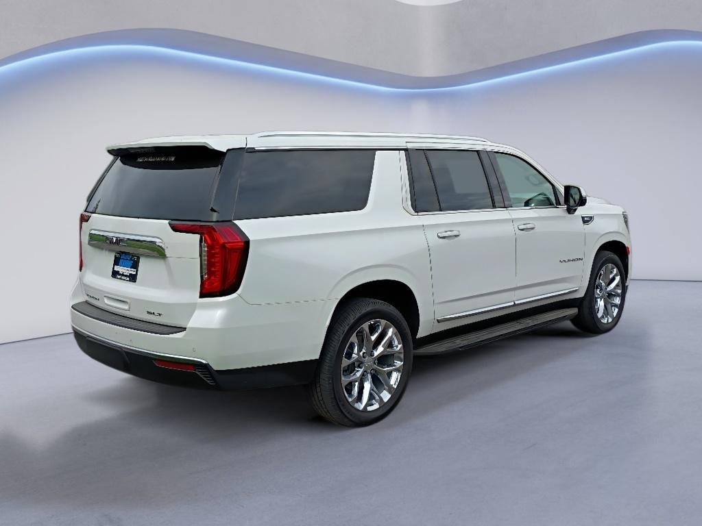 Used 2021 White Frost Tricoat GMC SLT image 5