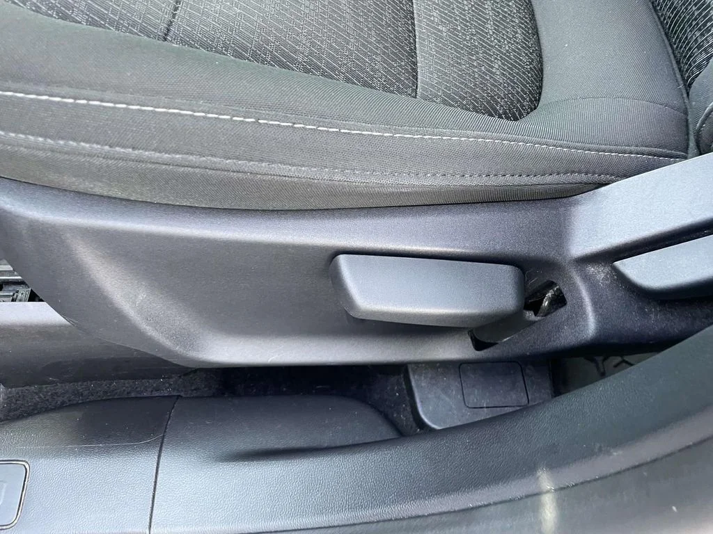 Used 2022 Black Ford Base image 19