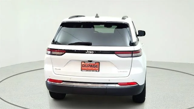 2023 Jeep Grand Cherokee Laredo - Photo 12