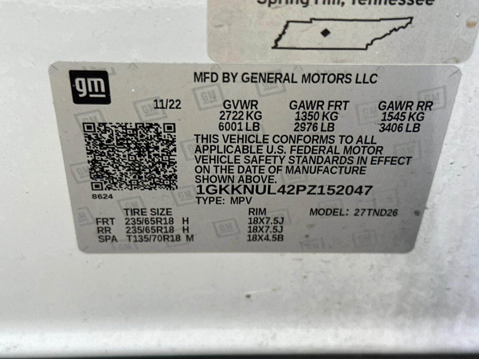 Used 2023 Summit White GMC SLT image 27