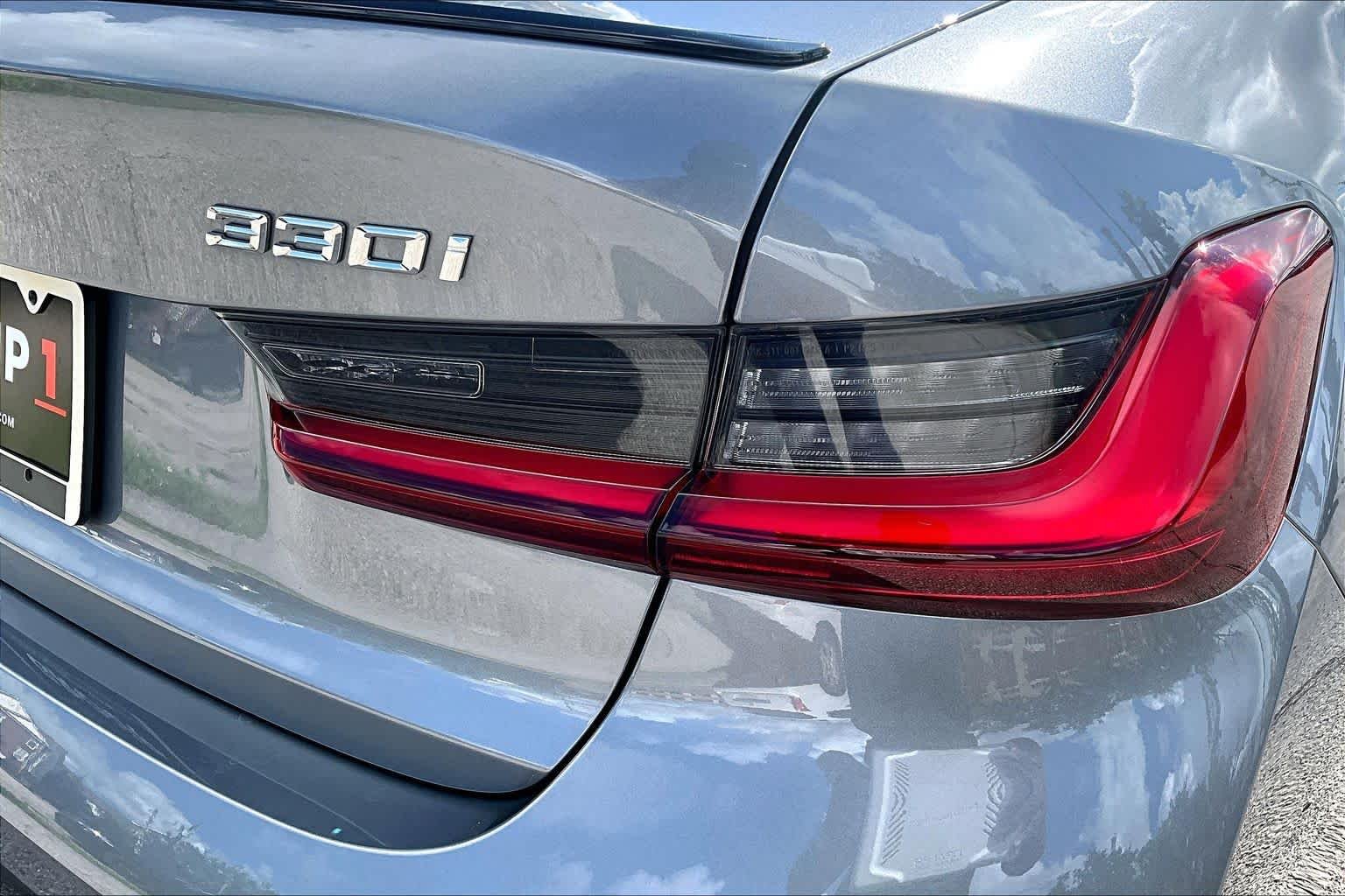 Used 2026 Skyscraper Grey Metallic BMW 330i NA image 29