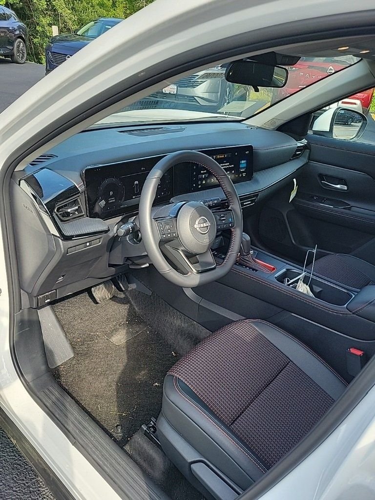 2025 Nissan Kicks SR AWD - Photo 13