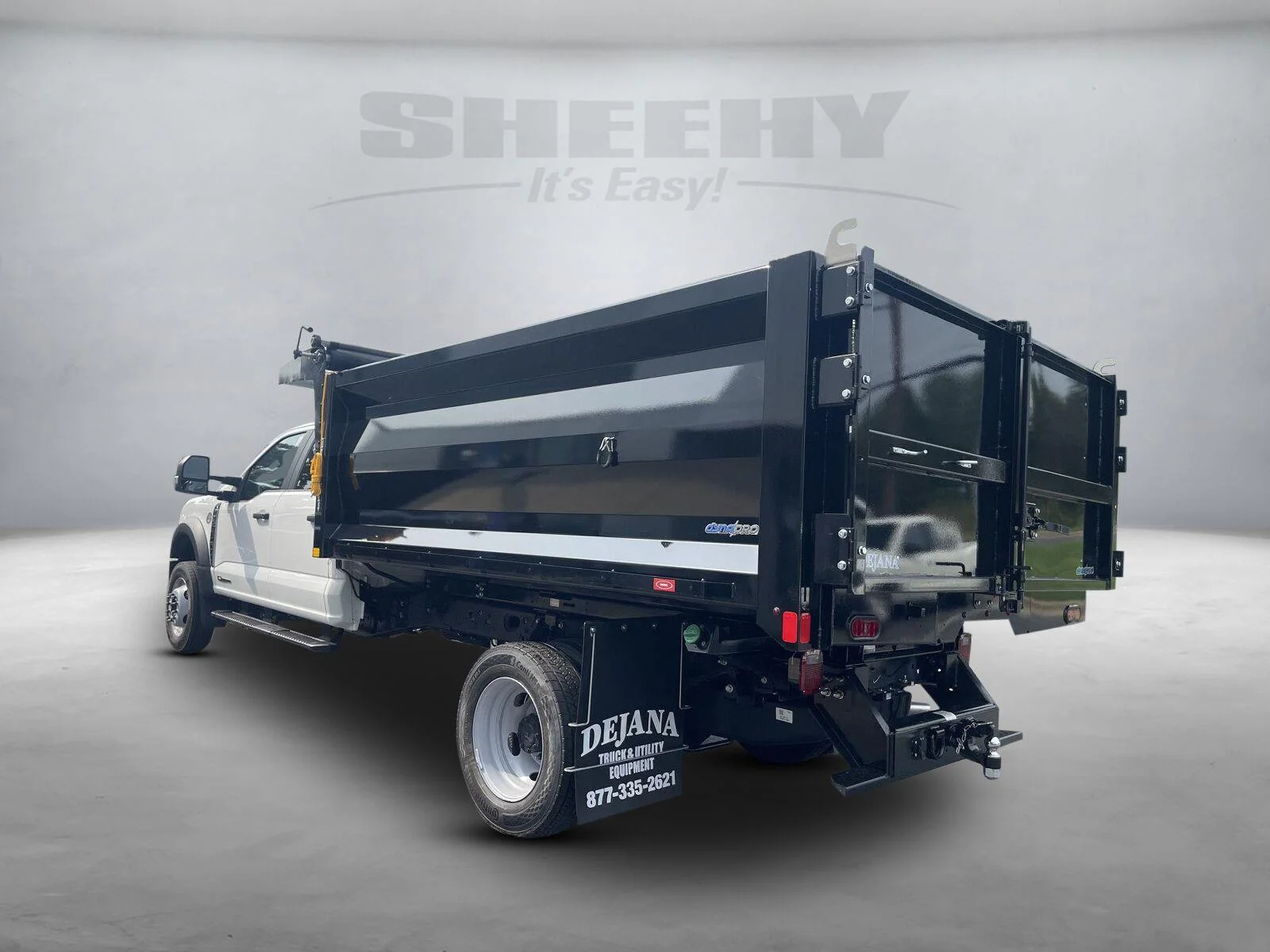 New 2026 Oxford White Ford XL image 7