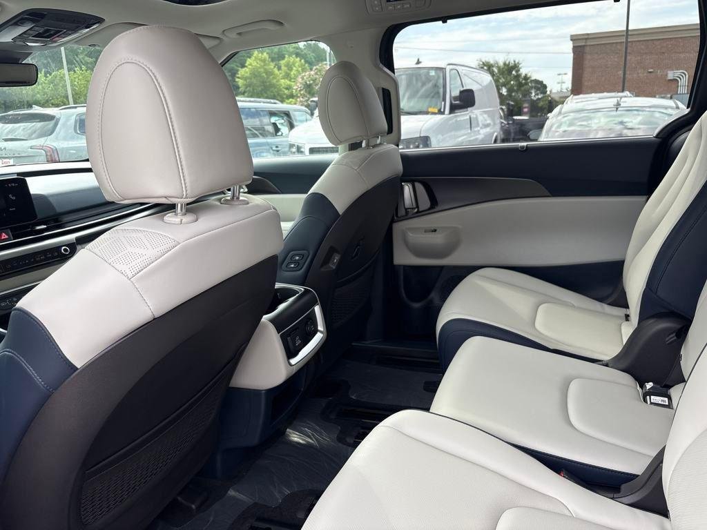 2026 Kia Carnival SX - Photo 27