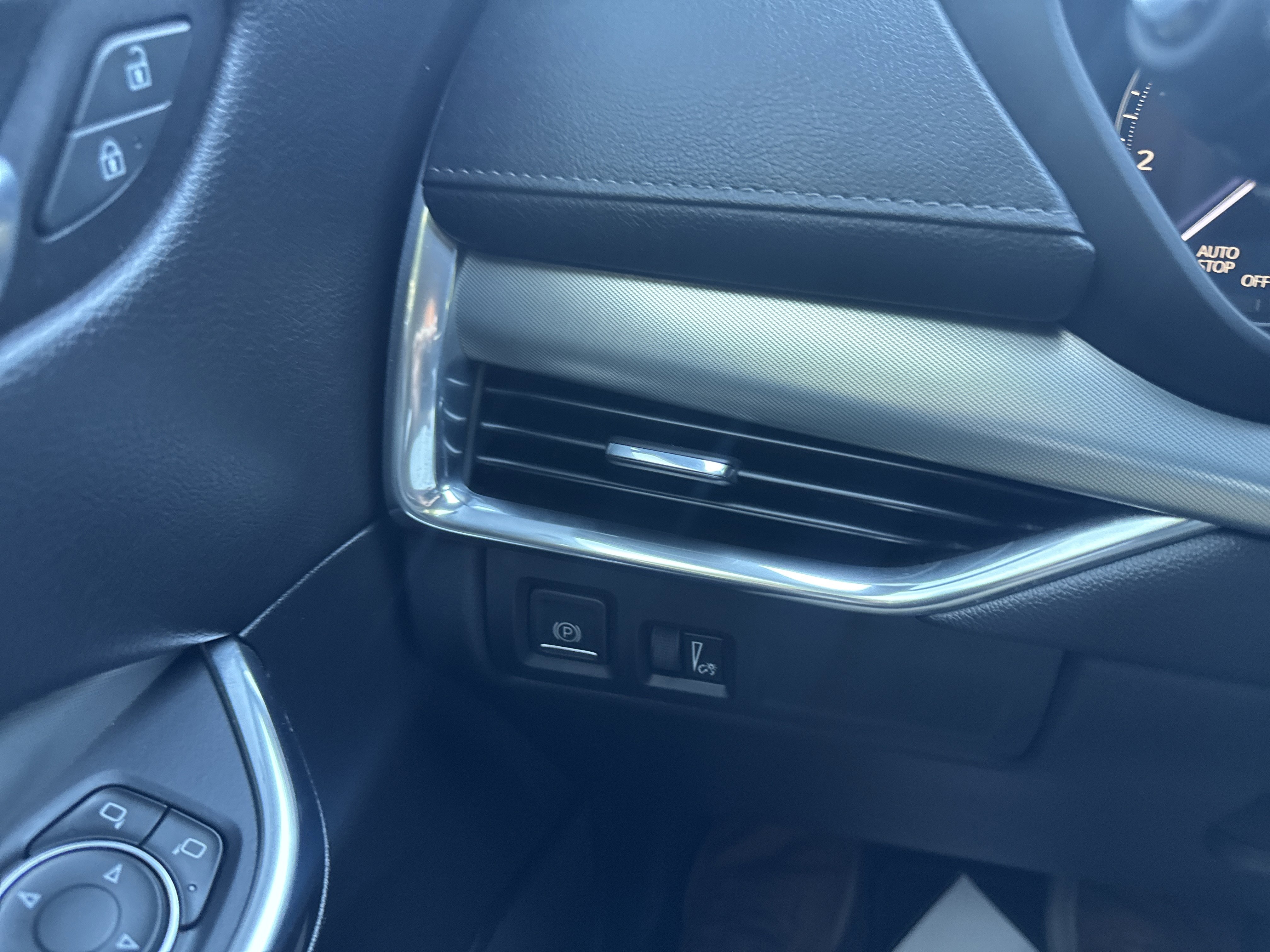 2020 Cadillac XT4 Premium Luxury - Photo 28