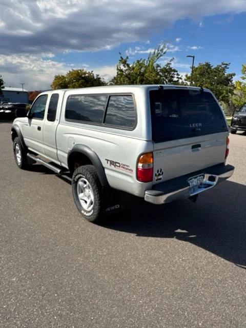 Used 2004 Silver Toyota Base image 4