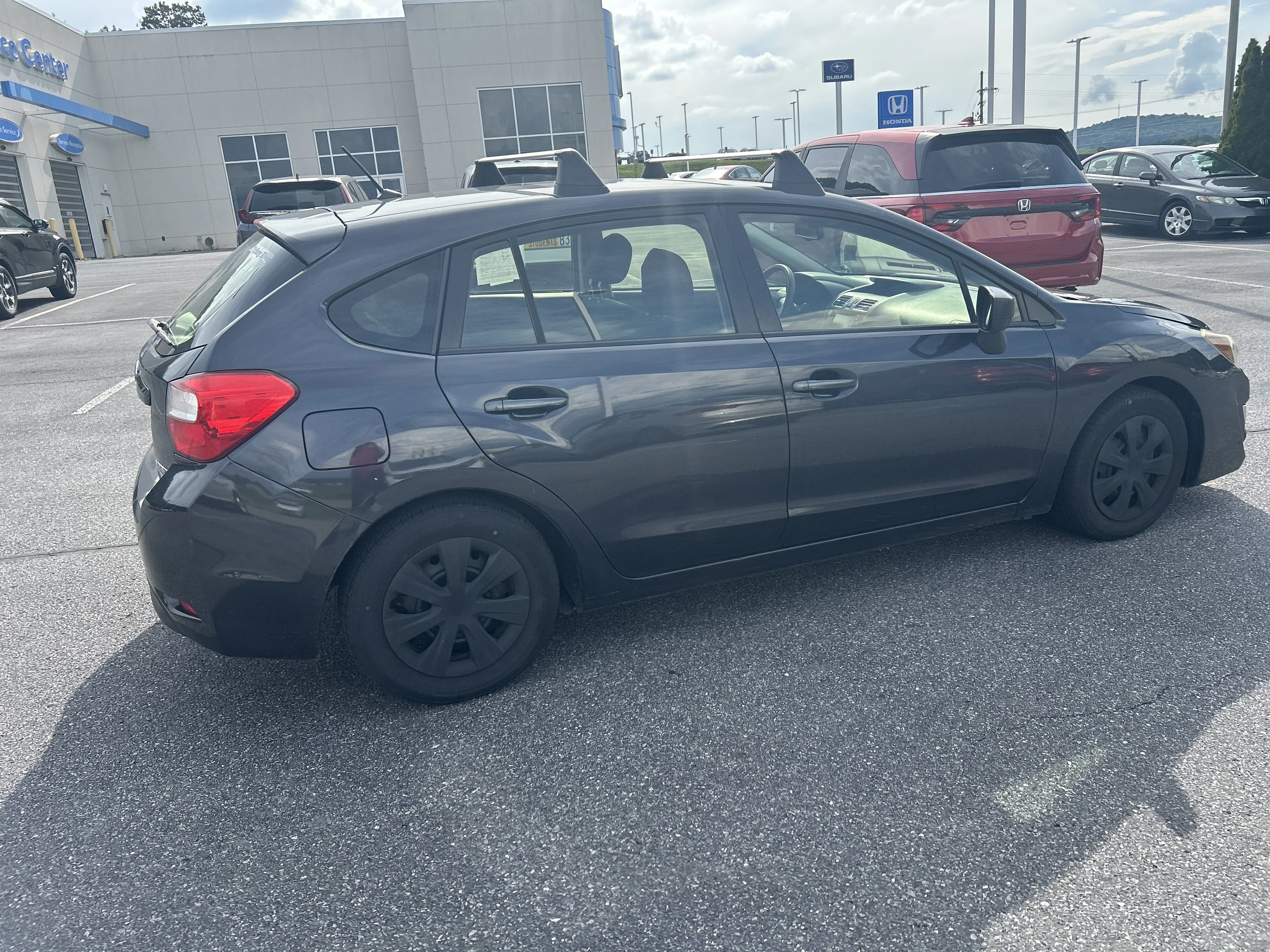 Used 2015 Dark Gray Metallic Subaru 2.0i image 6