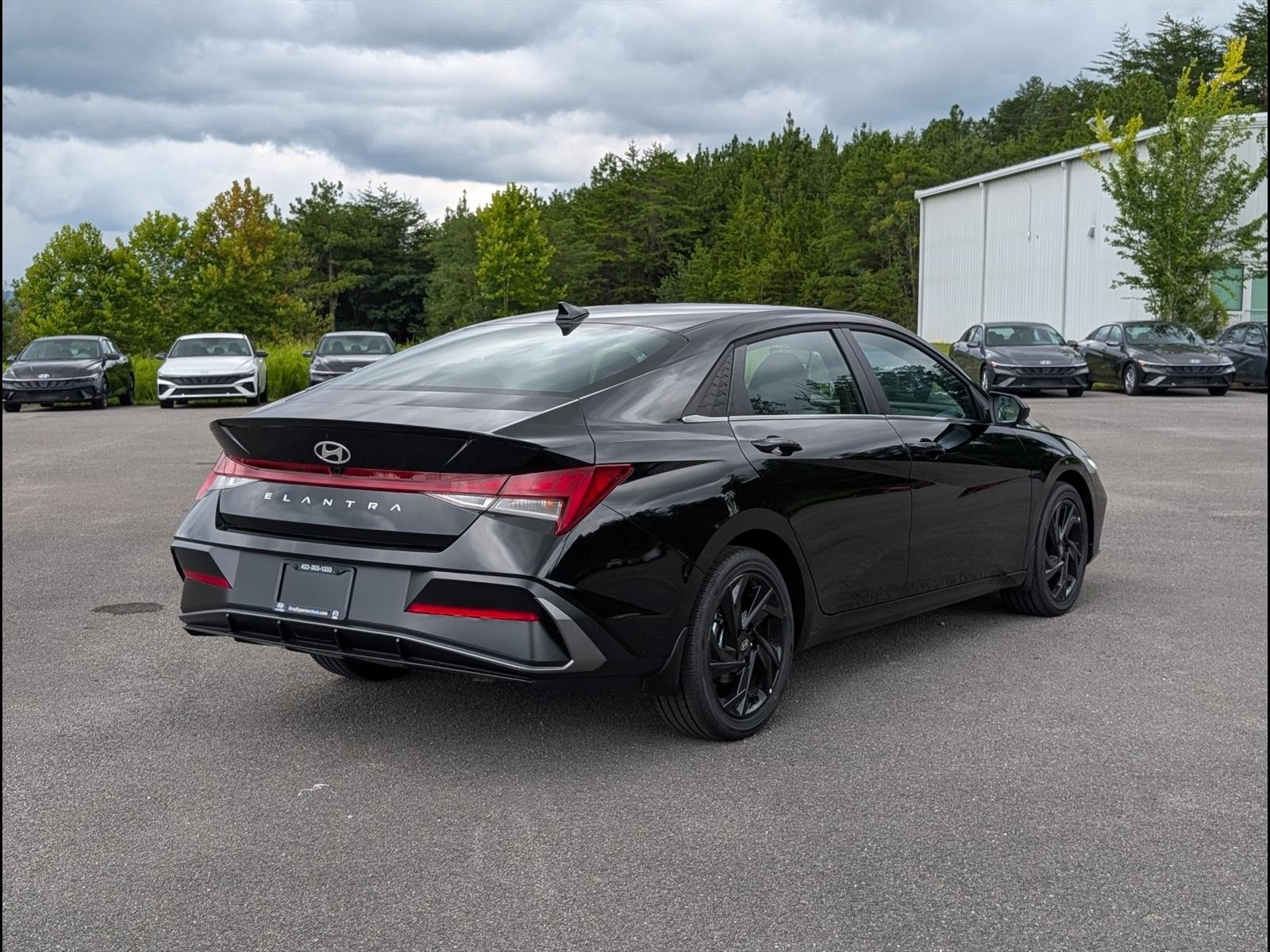 New 2026 Abyss Black Hyundai SEL Sport image 7