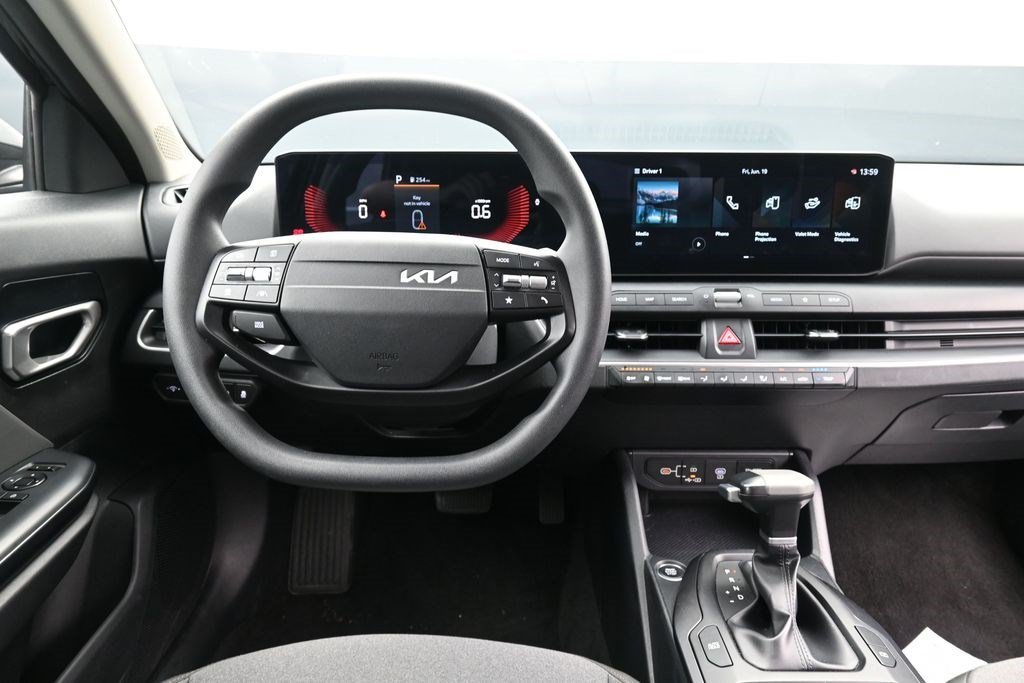Used 2025 Aurora Black Pearl Kia LXS image 14