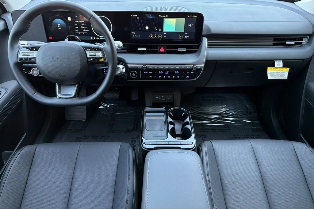 New 2026 White Hyundai SEL image 10
