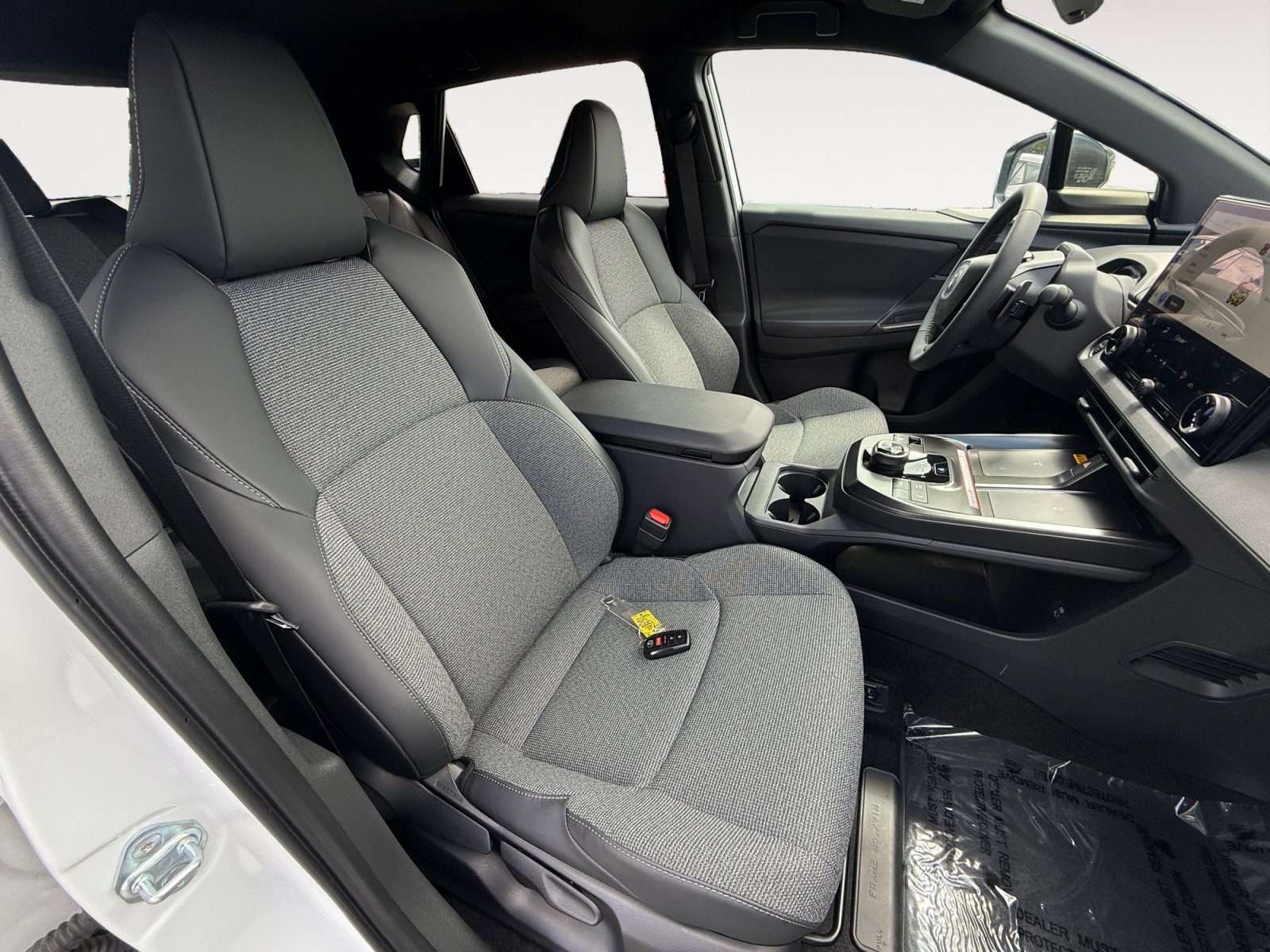 Used 2026 Pearl Toyota XLE image 19