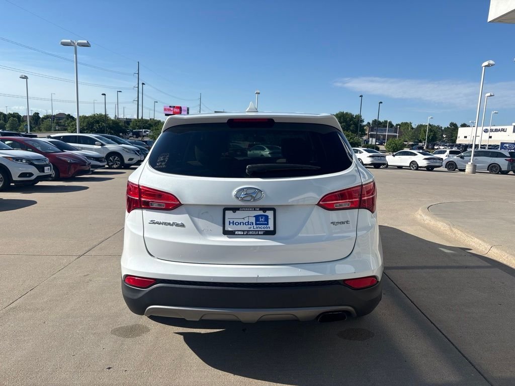 Used 2016 White Hyundai 2.4 Base image 6