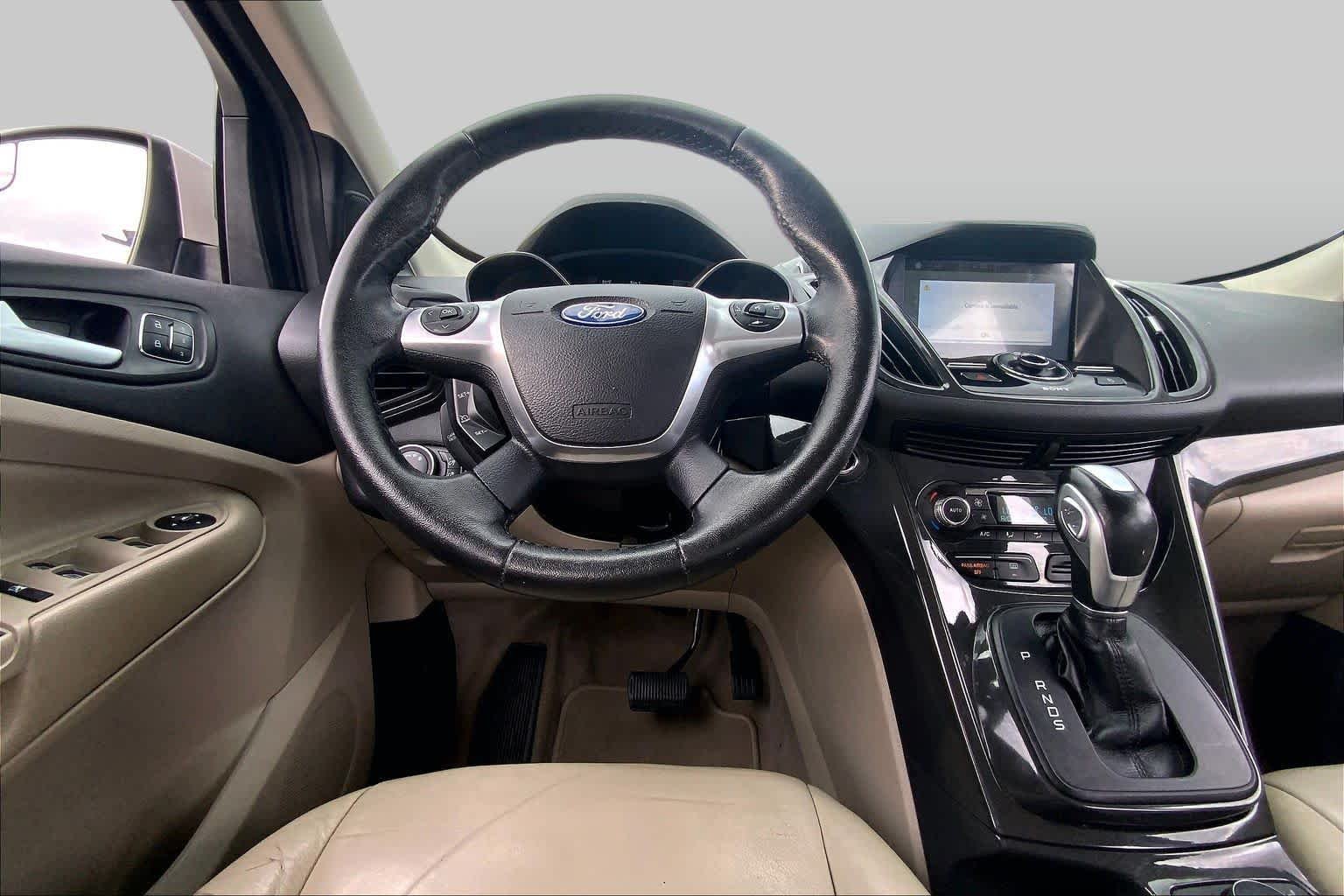 Used 2016 White Platinum Metallic Tri-Coat Ford Titanium image 6