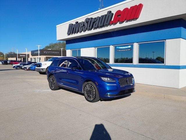 2020 Lincoln Corsair Reserve photo 2