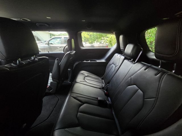 Used 2026 Silver Chrysler Select image 12