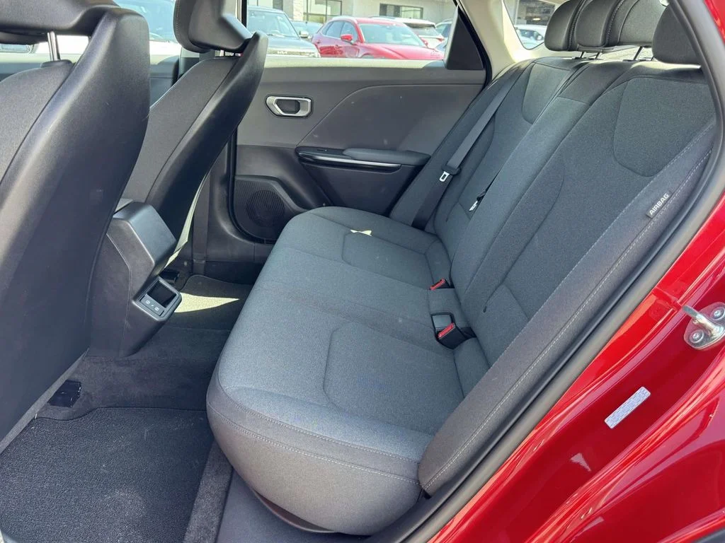 Used 2025 Red Kia LXS image 15