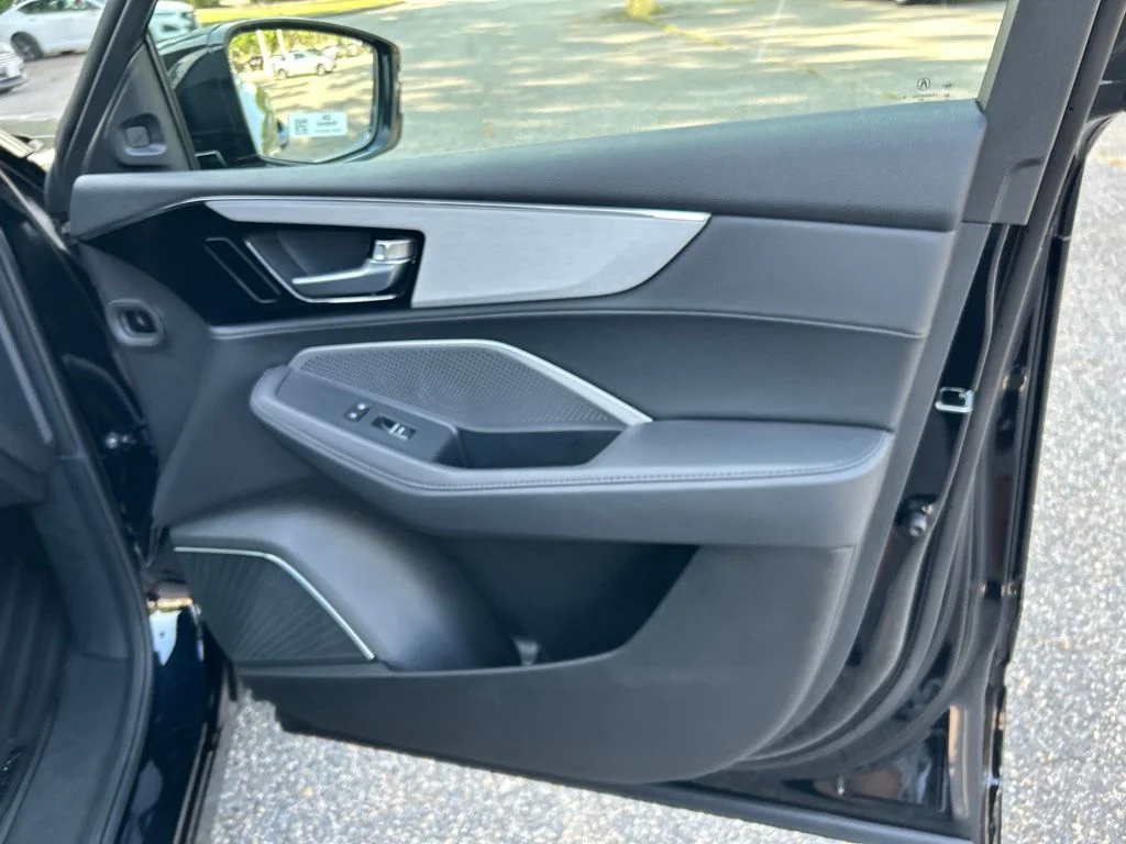 New 2026 Majestic Black Pearl Acura Base image 27