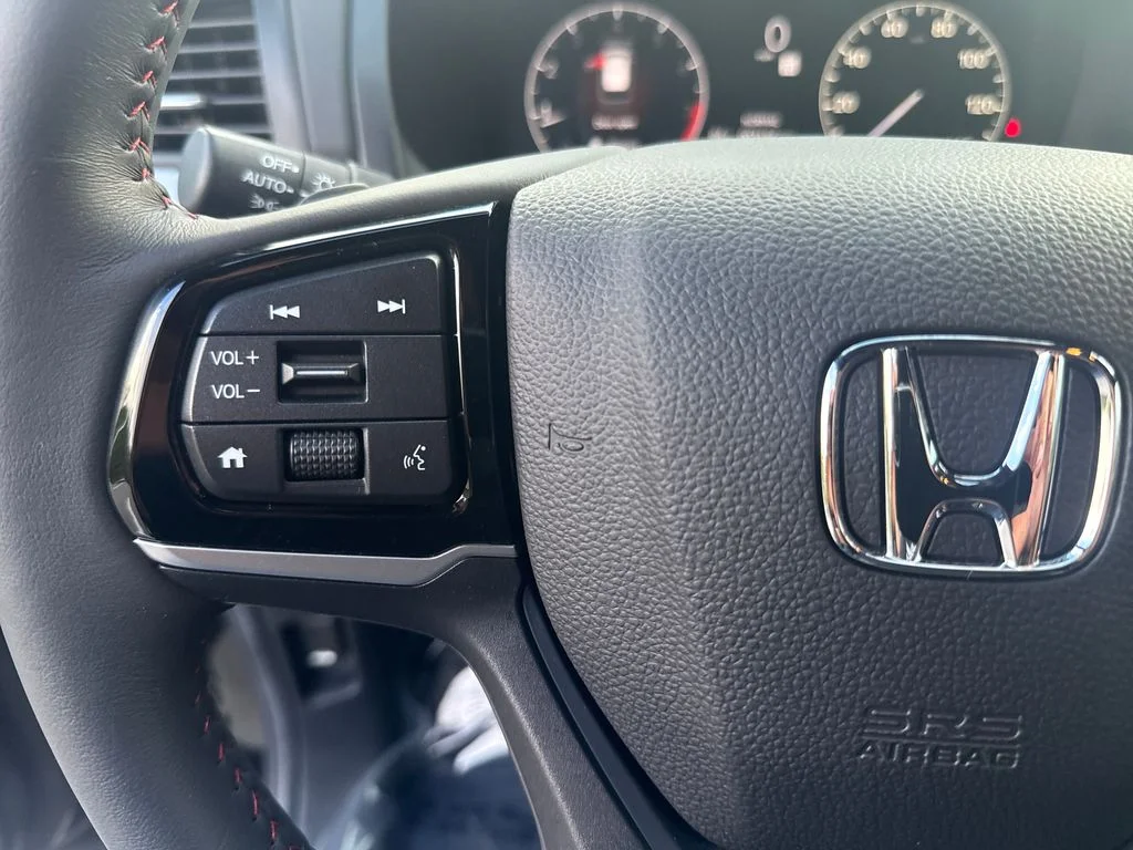 Used 2025 Crystal Black Pearl Honda Sport-L image 22