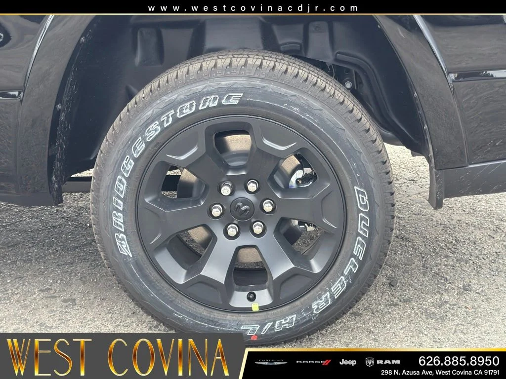 New 2026 Diamond Black Crystal Pearlcoat RAM Big Horn/Lone Star image 17