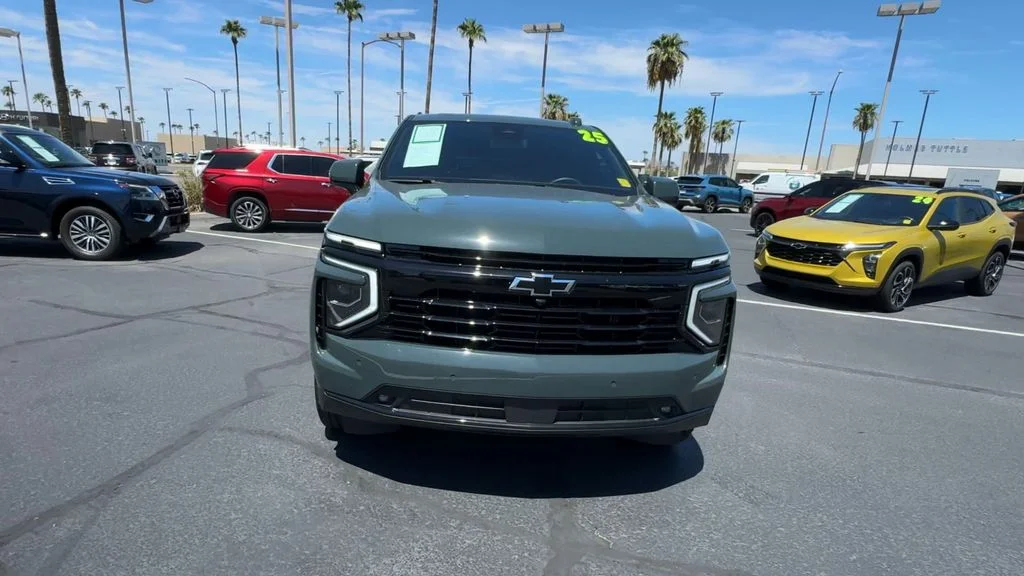 Used 2025 Gray Chevrolet RST image 4