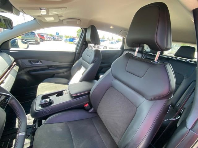 Used 2024 Gun Metallic Nissan ENGAGE+ e-4ORCE image 37