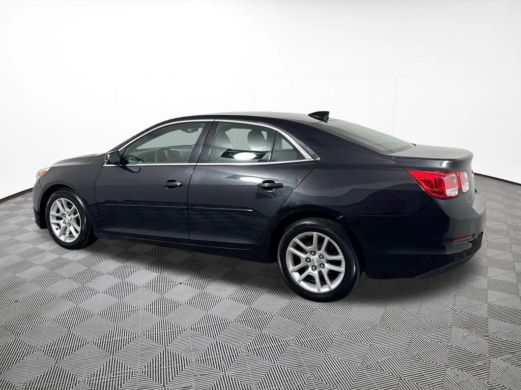 Used 2015 Black Granite Metallic Chevrolet LT image 11