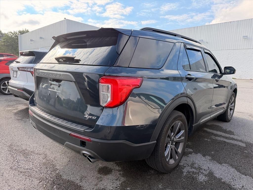 Used 2024 Stone Blue FORD XLT image 6