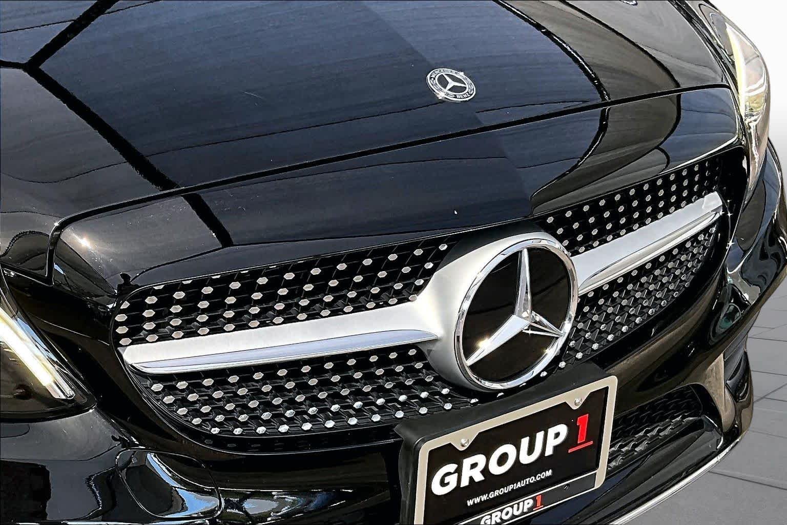 Used 2019 Black Mercedes-Benz C 300 image 26