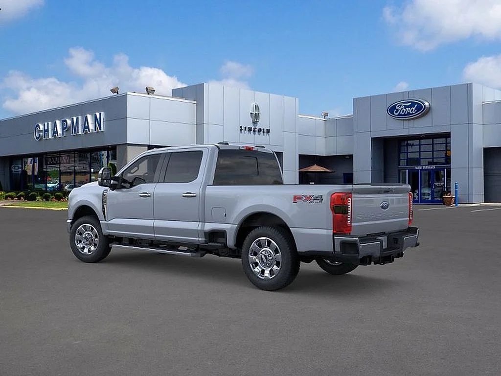 New 2026 Glacier Gray Metallic Tri-Coat Ford F-250® Lariat® image 4